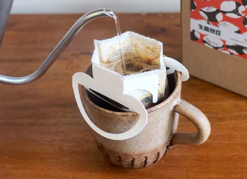 Taiwan Ground Coffee Drip Coffee Bag Packaging Machine for Specialty Retail, E-Commerce and Gift Coffee